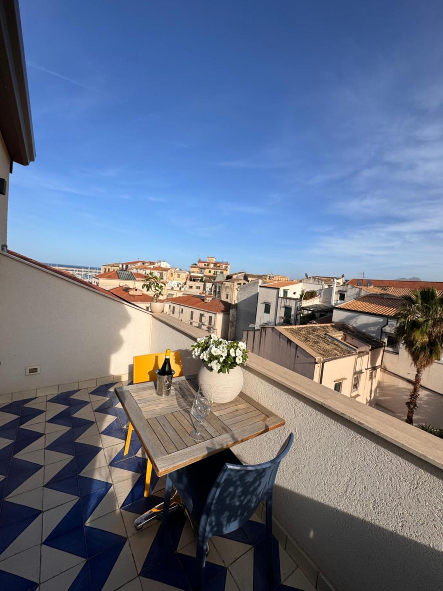 A Cala Suite & Apartment Palermo Exterior photo